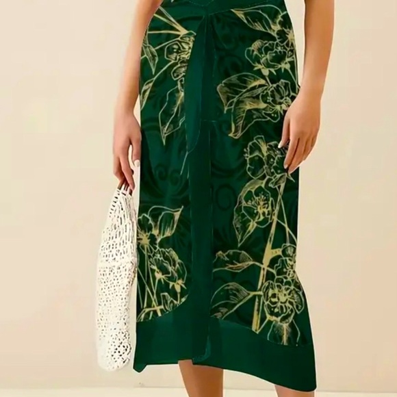 NWT One Piece Swimsuit with Sarong - Picture 10 of 10